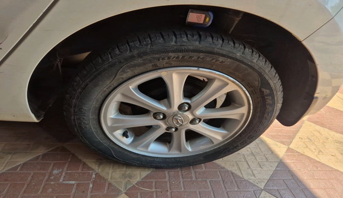 2015 Hyundai Grand i10 ASTA AT 1.2 KAPPA VTVT, Petrol, Automatic, 29,252 km, tyre