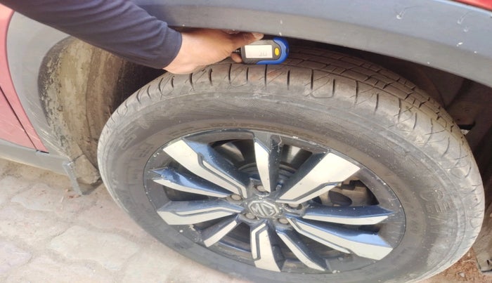 2020 MG HECTOR SHARP 2.0 DIESEL, Diesel, Manual, 1,51,307 km, tyre