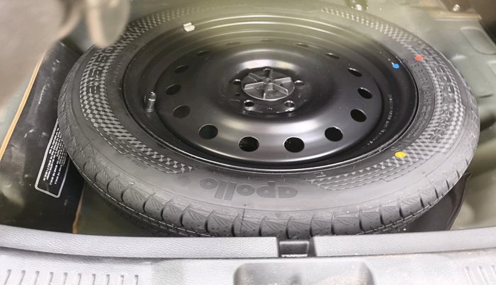 2023 Maruti Grand Vitara DELTA SMART HYBRID, Petrol, Manual, 20,646 km, tyre