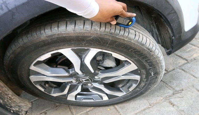 2017 Honda WR-V 1.2L I-VTEC VX MT, Petrol, Manual, 54,679 km, tyre