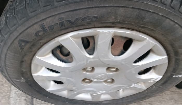 2011 Hyundai i20 MAGNA 1.2, Petrol, Manual, 93,906 km, tyre
