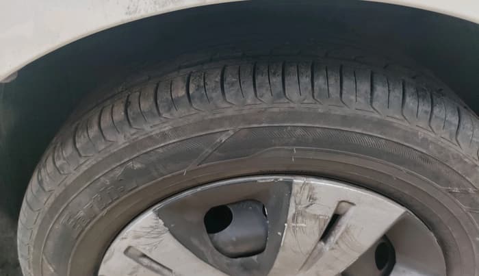 2021 Tata Tiago XT PETROL, Petrol, Manual, 57,546 km, tyre