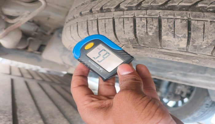 2022 MG HECTOR PLUS SHARP 2.0 DIESEL TURBO MT 6-STR, Diesel, Manual, 1,17,373 km, tyre