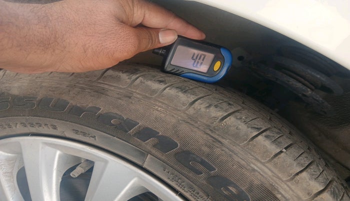 2024 Maruti Ciaz ZETA 1.5 SHVS MT PETROL, Petrol, Manual, 13,716 km, tyre