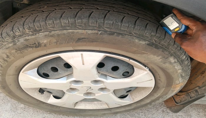 2023 Mahindra XUV300 W6 1.2 PETROL, Petrol, Manual, 46,833 km, tyre