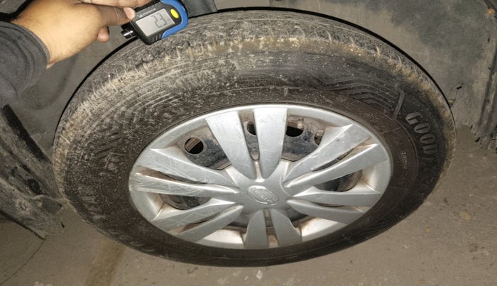 2015 Datsun Go Plus T, Petrol, Manual, 1,09,280 km, tyre