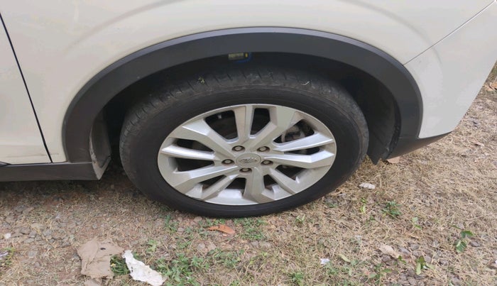 2020 Mahindra XUV300 W8 1.5 DIESEL, Diesel, Manual, 92,393 km, tyre