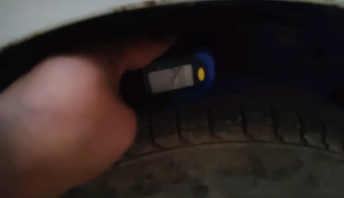 2012 Maruti Wagon R 1.0 LXI, CNG, Manual, 76,624 km, tyre