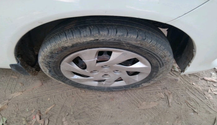 2018 Honda Brio S MT, Petrol, Manual, 45,348 km, tyre