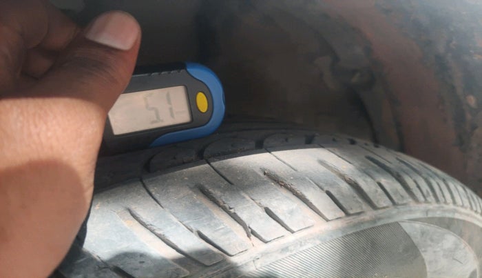 2015 Hyundai Elite i20 MAGNA 1.2, CNG, Manual, 1,01,632 km, tyre