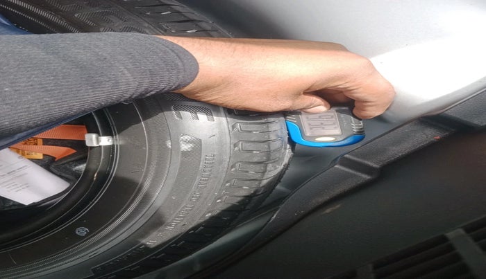 2024 Hyundai NEW I20 Sportz (O) 1.2 IVT, Petrol, Automatic, 7,013 km, tyre