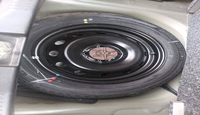 2022 Maruti IGNIS ZETA 1.2 AMT, Petrol, Automatic, 12,974 km, tyre