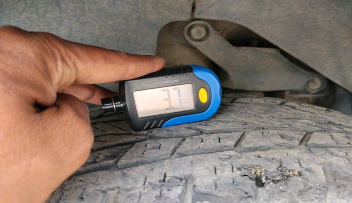 2019 Tata Harrier XT 2.0L KRYOTEC, Diesel, Manual, 96,844 km, tyre