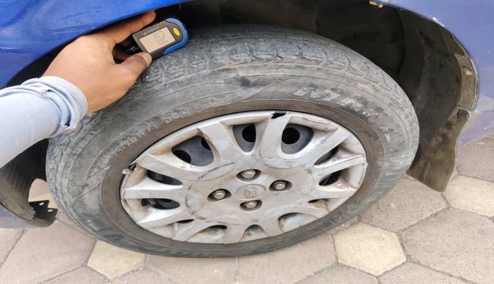 2011 Hyundai i20 MAGNA 1.2, CNG, Manual, 78,017 km, tyre