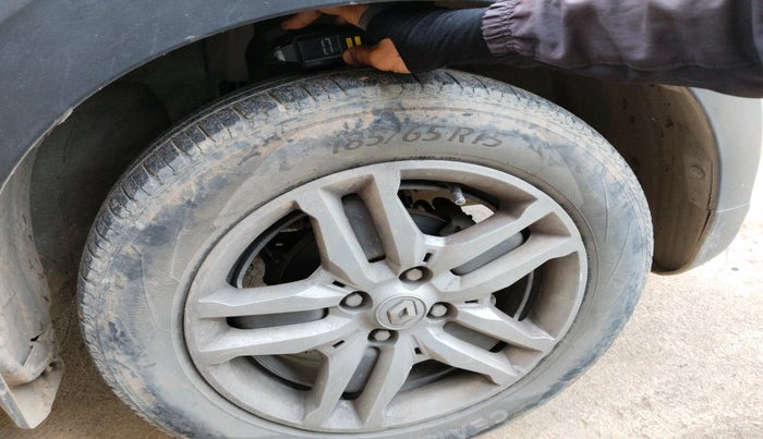 2020 Renault TRIBER RXZ, Petrol, Manual, 47,804 km, tyre