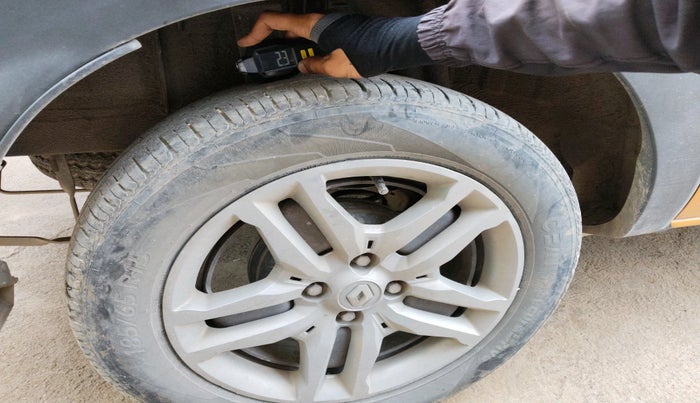 2020 Renault TRIBER RXZ, Petrol, Manual, 47,804 km, tyre