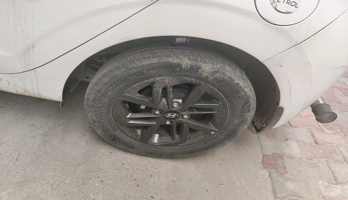 2019 Hyundai GRAND I10 NIOS SPORTZ AMT 1.2 KAPPA VTVT, Petrol, Automatic, 39,034 km, tyre