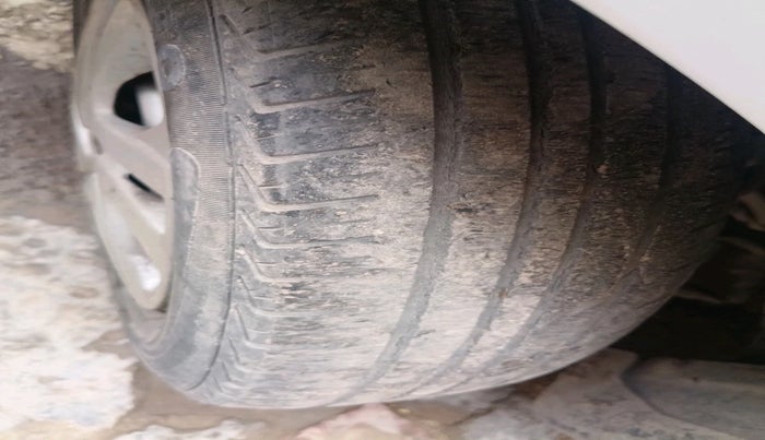 2022 Maruti New Wagon-R LXI CNG 1.0, CNG, Manual, 85,011 km, tyre