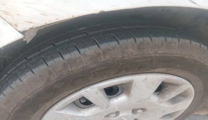 2014 Hyundai i20 ERA 1.2, Petrol, Manual, 1,45,516 km, tyre