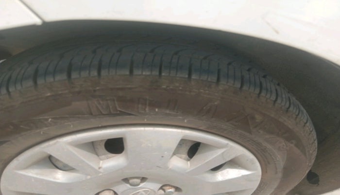 2014 Hyundai i20 ERA 1.2, Petrol, Manual, 1,45,516 km, tyre