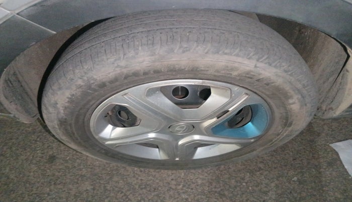 2021 Tata NEXON EV XM, Electric, Automatic, 79,611 km, tyre