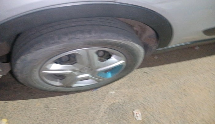 2021 Tata NEXON EV XM, Electric, Automatic, 79,611 km, tyre