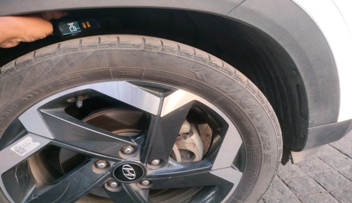 2024 Hyundai ALCAZAR PLATINUM 1.5 MT 7STR, Diesel, Manual, 59,674 km, tyre