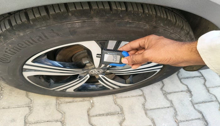 2022 MG ASTOR SHARP EX 1.5 MT, Petrol, Manual, 82,239 km, tyre