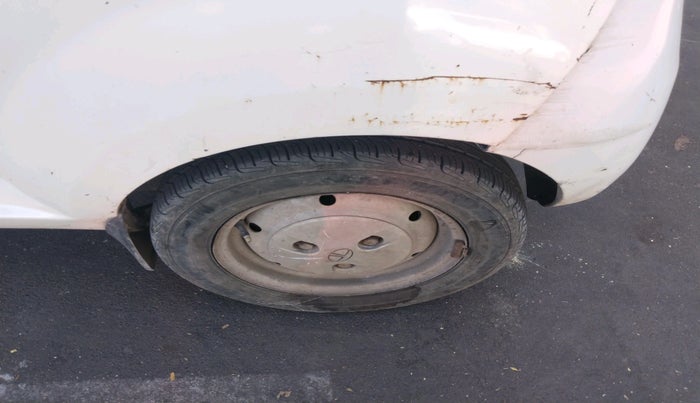 2015 Tata Nano EMAX XM CNG, CNG, Manual, 66,830 km, tyre