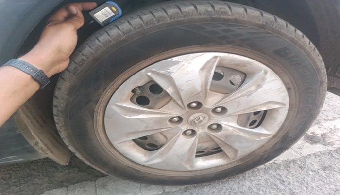 2018 Hyundai Creta E PLUS 1.4 DIESEL, Diesel, Manual, 1,63,875 km, tyre