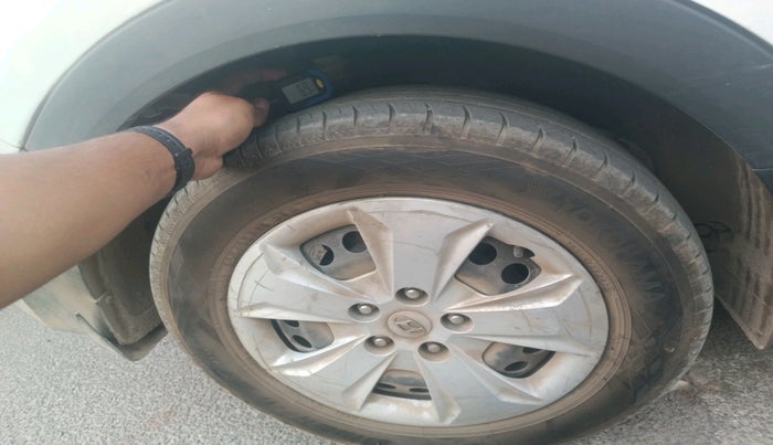 2018 Hyundai Creta E PLUS 1.4 DIESEL, Diesel, Manual, 1,63,875 km, tyre