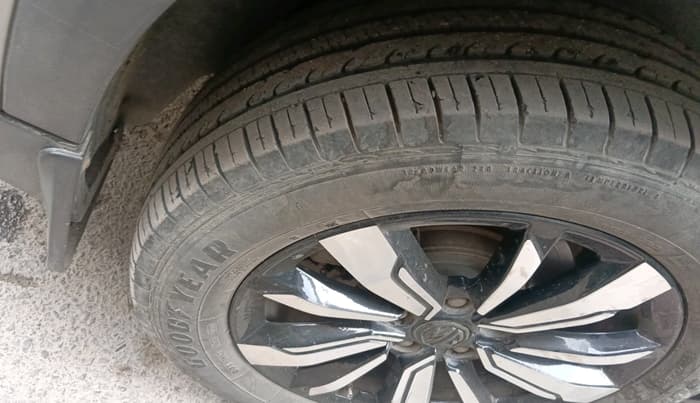 2020 MG HECTOR SHARP 1.5 DCT PETROL, Petrol, Automatic, 40,839 km, tyre