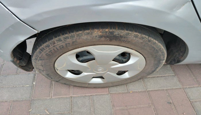 2017 Tata Tiago XZ PETROL, Petrol, Manual, 72,715 km, tyre