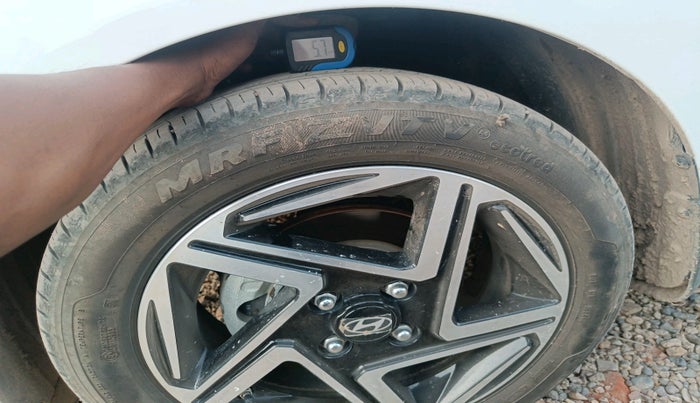 2025 Hyundai GRAND I10 NIOS Sportz (O) 1.2 Kappa VTVT, Petrol, Manual, 12,423 km, tyre