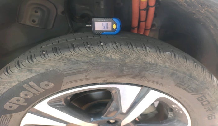 2023 Tata NEXON EV XZ PLUS LUX, Electric, Automatic, 1,06,837 km, tyre