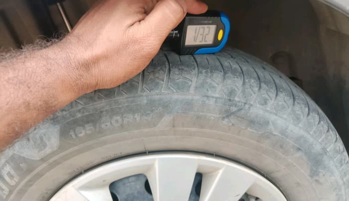 2012 Maruti Swift Dzire VDI, Diesel, Manual, 1,13,036 km, tyre