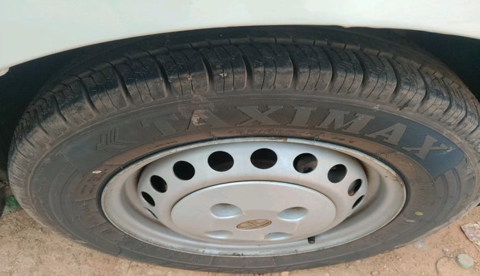 2019 Tata Tiago XM PETROL, Petrol, Manual, 35,448 km, tyre