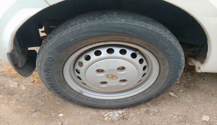 2019 Tata Tiago XM PETROL, Petrol, Manual, 35,448 km, tyre