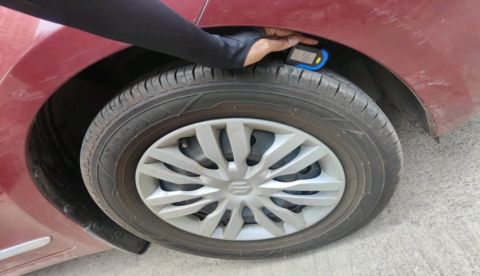 2018 Maruti Dzire VXI AMT, Petrol, Automatic, 40,651 km, tyre