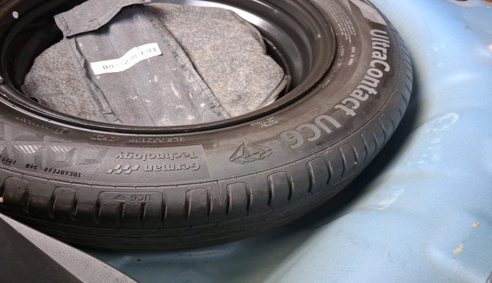 2018 Hyundai Elite i20 ASTA 1.2  CVT, Petrol, Automatic, 54,058 km, tyre