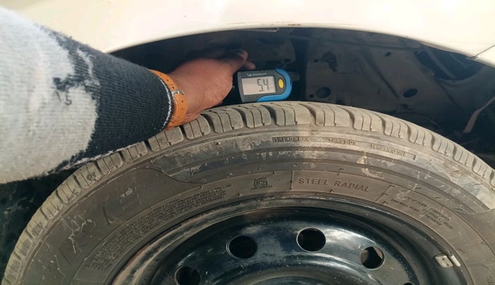 2018 Maruti Dzire VDI, Diesel, Manual, 1,59,756 km, tyre