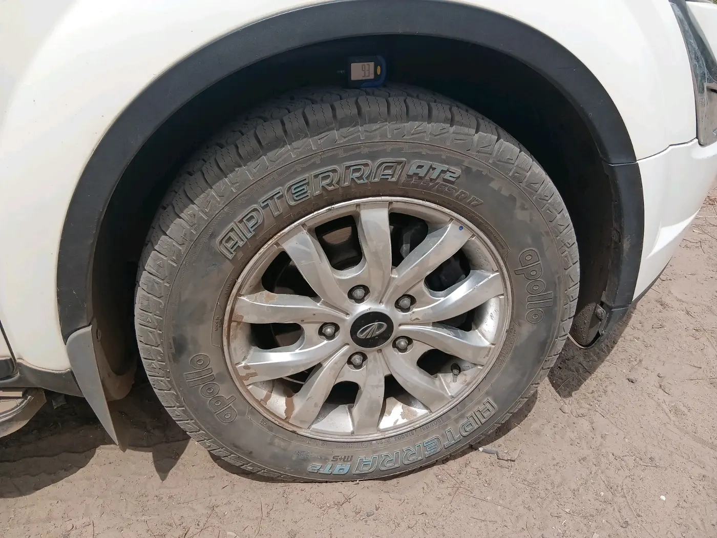 2018 Mahindra XUV500 W10, Diesel, Manual, 66,645 km, tyre