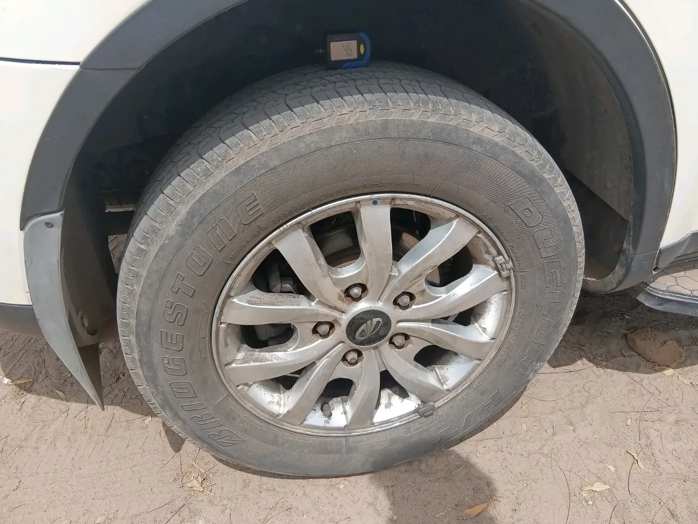 2018 Mahindra XUV500 W10, Diesel, Manual, 66,645 km, tyre