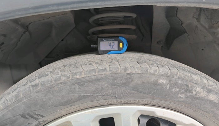 2022 Maruti Vitara Brezza VXI, Petrol, Manual, 47,567 km, tyre