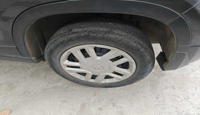 2022 Maruti Vitara Brezza VXI, Petrol, Manual, 47,567 km, tyre