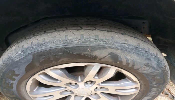 2018 Ford Endeavour TITANIUM 3.2 4X4 AT, Diesel, Automatic, 73,970 km, tyre