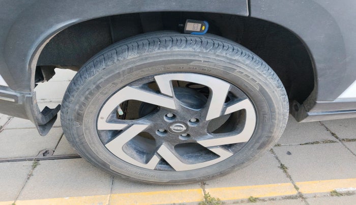 2022 Nissan MAGNITE XV EXECUTIVE TURBO CVT, Petrol, Automatic, 20,976 km, tyre