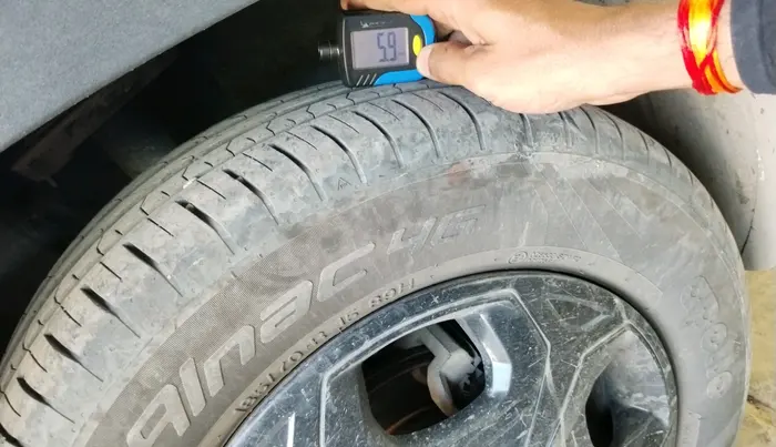 2022 Tata PUNCH ACCOMPLISHED MT, Petrol, Manual, 93,314 km, tyre