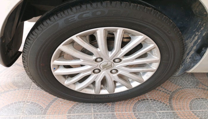 2019 Maruti Dzire ZXI, Petrol, Manual, 50,789 km, tyre