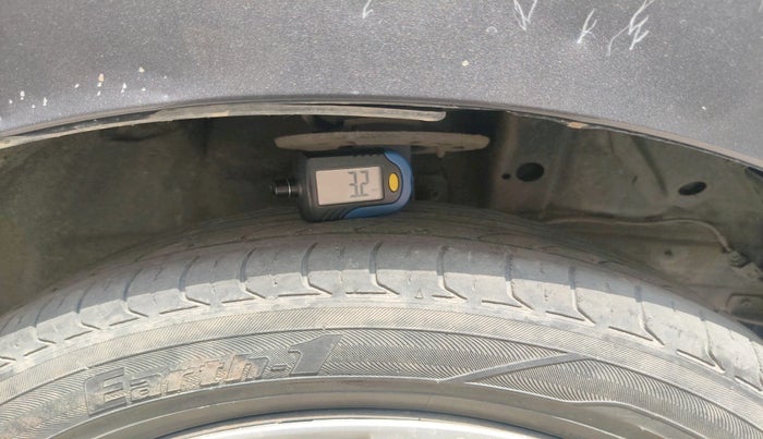 2018 Maruti Baleno DELTA PETROL 1.2, Petrol, Manual, 1,42,026 km, tyre